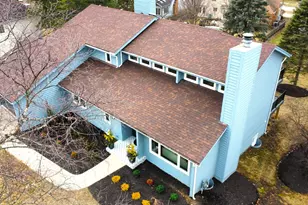 541 Braemar Ave, Naperville, IL 60563 - Photo 2