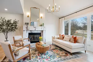 541 Braemar Ave, Naperville, IL 60563 - Photo 8