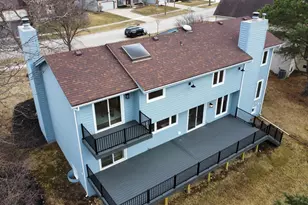 541 Braemar Ave, Naperville, IL 60563 - Photo 70