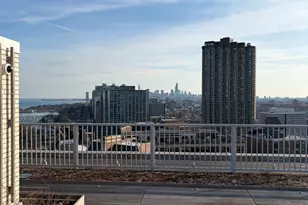 3900 N Lake Shore Dr, Chicago, IL 60613 - Photo 22