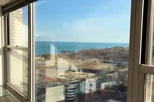 3900 N Lake Shore Dr, Chicago, IL 60613 - Photo 10