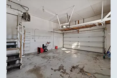 8210 Ridgewood Road, Rock Island, IL 61201 - Photo 52