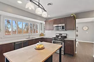 8210 Ridgewood Rd, Rock Island, IL 61201 - Photo 28