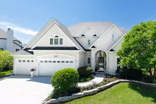 2308 Hillsboro Ln, Naperville, IL 60564 - Photo 2