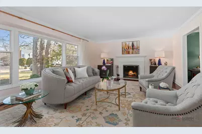 890 S Cherokee Road, Lake Forest, IL 60045 - Photo 8