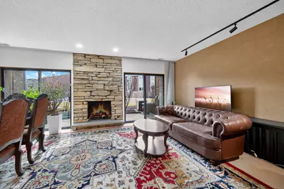 [Address not provided], Park Ridge, IL 60068 - Photo 6