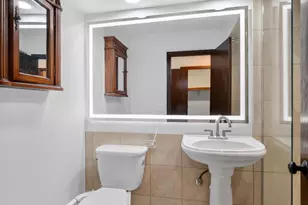 [Address not provided], Park Ridge, IL 60068 - Photo 30