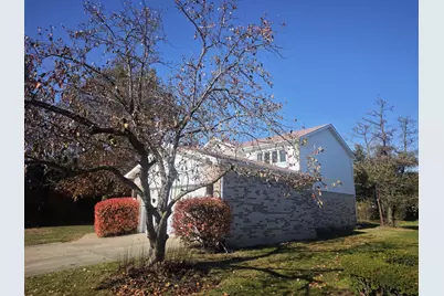 3820 Kiess Drive, Glenview, IL 60025 - Photo 2