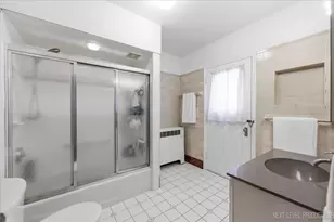 628 Sexton St, Aurora, IL 60505 - Photo 26