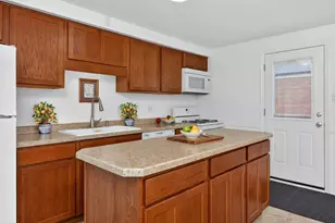 6865 176th St, Tinley Park, IL 60477 - Photo 6