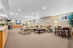 1190 W Old Ml Rd, Lake Forest, IL 60045 - Photo 22