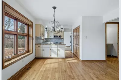 20W481 Westminster Drive, Downers Grove, IL 60516 - Photo 8