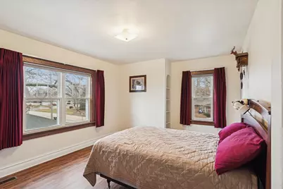 802 Kirkwood Avenue, Winthrop Harbor, IL 60096 - Photo 14