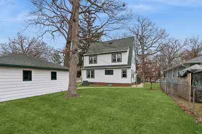 802 Kirkwood Avenue, Winthrop Harbor, IL 60096 - Photo 20