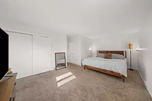 338 Lakelawn Blvd, Aurora, IL 60506 - Photo 14