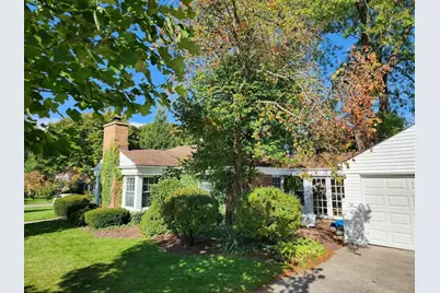 [Address not provided], Wheaton, IL 60187 - Photo 2