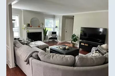 [Address not provided], Wheaton, IL 60187 - Photo 14