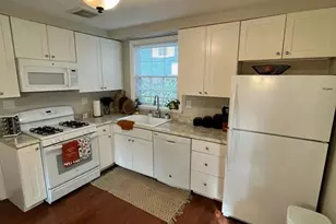 [Address not provided], Wheaton, IL 60187 - Photo 10