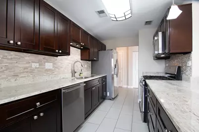 875 E 22nd Street #114, Lombard, IL 60148 - Photo 10