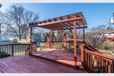 [Address not provided], Lombard, IL 60148 - Photo 18