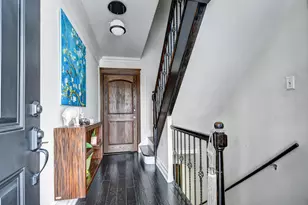 491 Old Surrey Ln, Hinsdale, IL 60521 - Photo 2