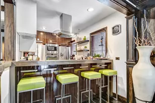 491 Old Surrey Ln, Hinsdale, IL 60521 - Photo 8