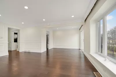 491 Old Surrey Lane #B, Hinsdale, IL 60521 - Photo 8