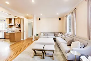 6642 N Kilbourn Ave, Lincolnwood, IL 60712 - Photo 20