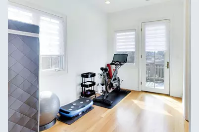 6642 N Kilbourn Avenue, Lincolnwood, IL 60712 - Photo 30