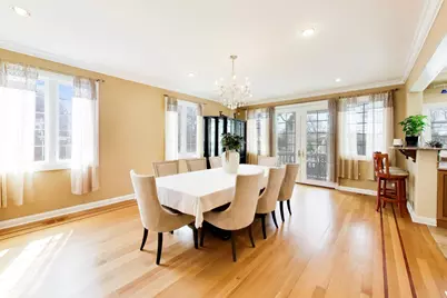 6642 N Kilbourn Avenue, Lincolnwood, IL 60712 - Photo 14