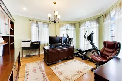 6642 N Kilbourn Avenue, Lincolnwood, IL 60712 - Photo 22