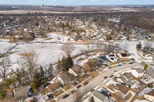 2630 White Barn Rd, Aurora, IL 60502 - Photo 46