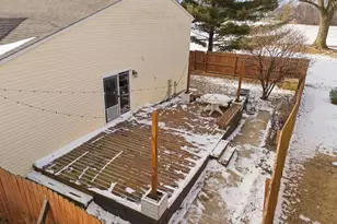 2630 White Barn Rd, Aurora, IL 60502 - Photo 32