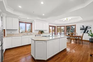 4588 Pamela Ct, Long Grove, IL 60047 - Photo 16