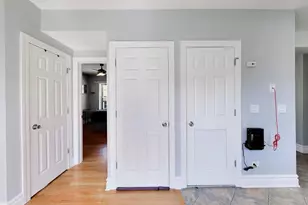 4722 N Kenneth Ave, Chicago, IL 60630 - Photo 20