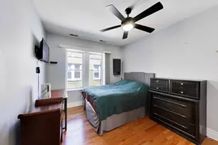 4722 N Kenneth Ave, Chicago, IL 60630 - Photo 14