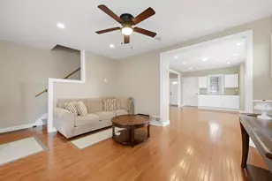 1627 S 14th Ave, Maywood, IL 60153 - Photo 4