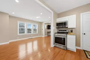 1627 S 14th Ave, Maywood, IL 60153 - Photo 18