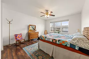 16346 Crescent Lake Dr, Crest Hill, IL 60403 - Photo 12