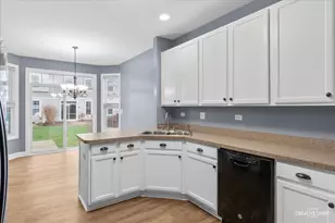 4575 Camden Ln, Yorkville, IL 60560 - Photo 4