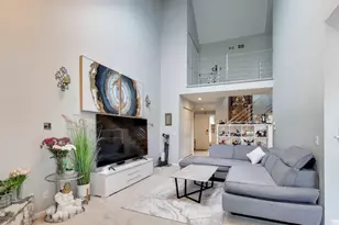 654 Picardy Cir, Northbrook, IL 60062 - Photo 4