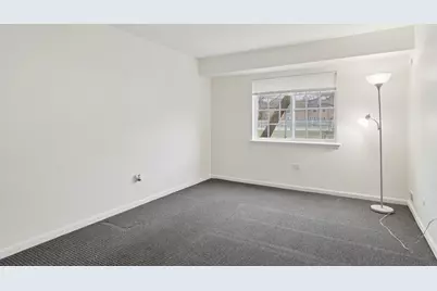 1633 N Windsor Drive #113, Arlington Heights, IL 60004 - Photo 8