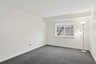 1633 N Windsor Dr, Arlington Heights, IL 60004 - Photo 8