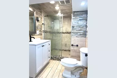 7125 S Hamlin Avenue, Chicago, IL 60629 - Photo 8