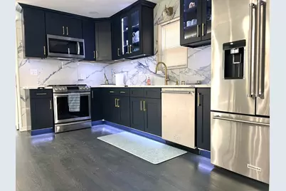 7125 S Hamlin Avenue, Chicago, IL 60629 - Photo 6