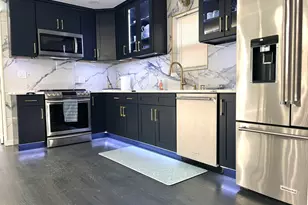 7125 S Hamlin Ave, Chicago, IL 60629 - Photo 6