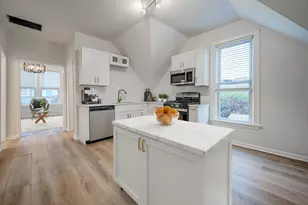 3323 W Potomac Ave, Chicago, IL 60651 - Photo 24