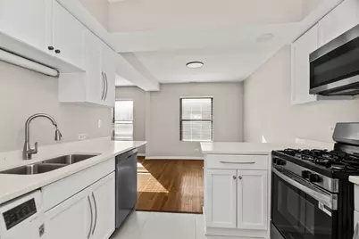 4525 S Drexel Boulevard #3W, Chicago, IL 60653 - Photo 2