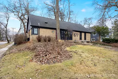 877 Crescent Boulevard, Glen Ellyn, IL 60137 - Photo 1