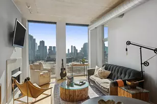 700 N Larrabee St, Chicago, IL 60654 - Photo 4